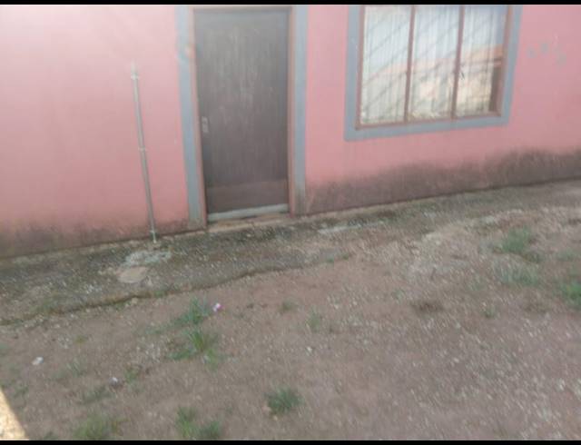 2 BEDROOM HOUSE FOR SALE IN VILLA LIZA